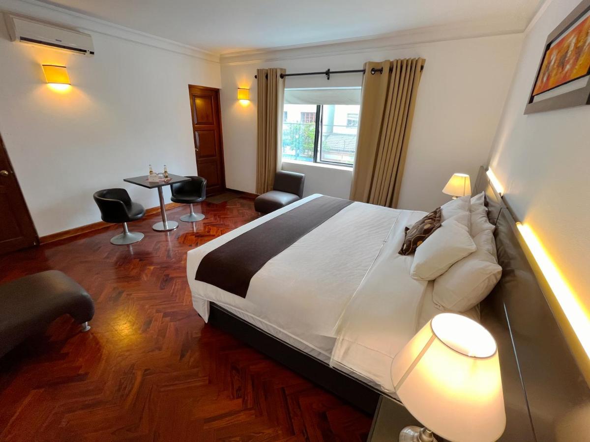 Hotel Ferre De Ville Лима Экстерьер фото