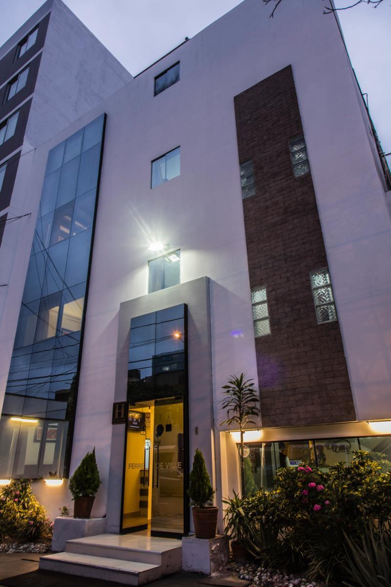 Hotel Ferre De Ville Лима Экстерьер фото
