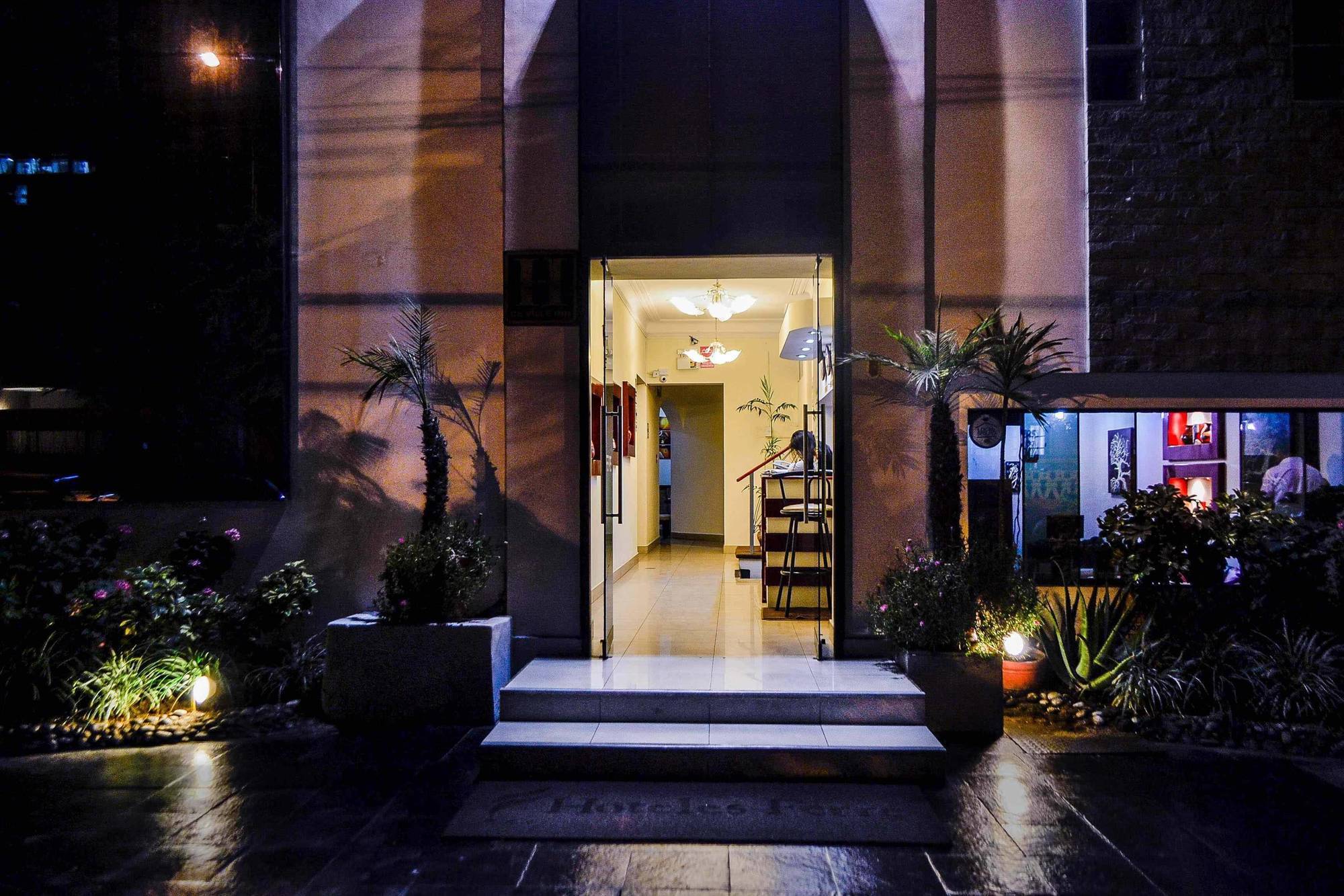 Hotel Ferre De Ville Лима Экстерьер фото